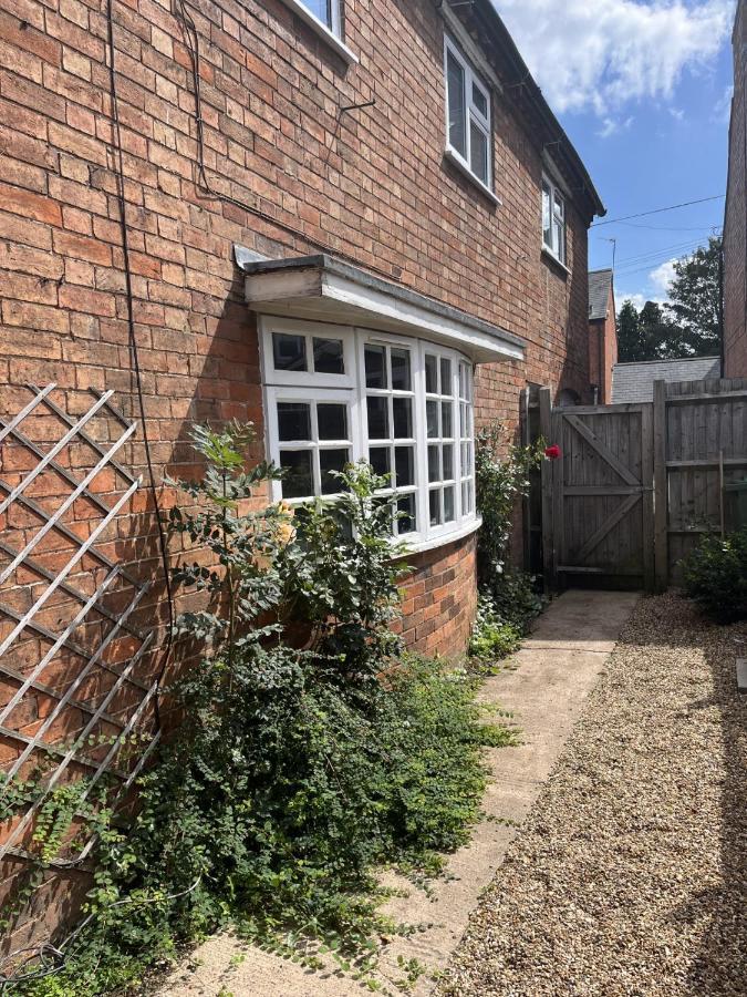 Home In Wellesbourne - Contractors - Families - Reduced Rates Eksteriør bilde